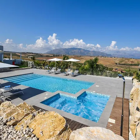 Holiday home Cozy In With Wifi *
